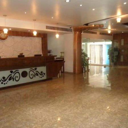 Hotel Maan Residency Satellite Road Amhedabad Dış mekan fotoğraf