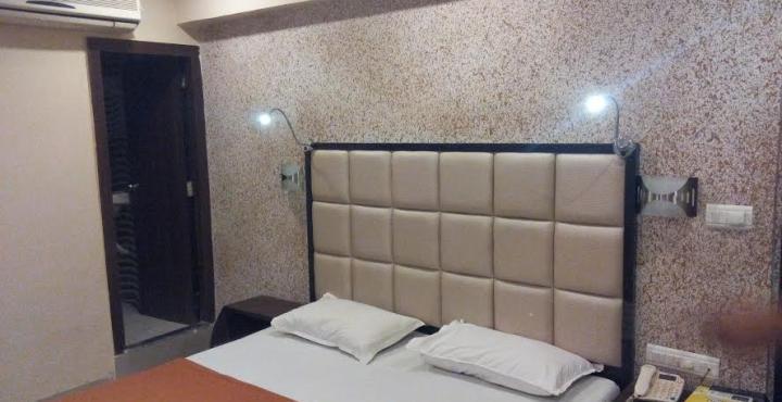 Hotel Maan Residency Satellite Road Amhedabad Dış mekan fotoğraf