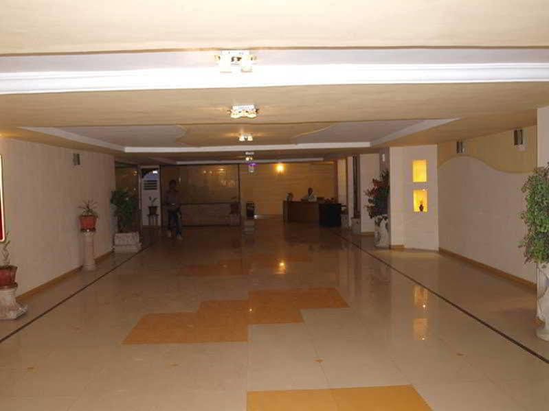 Hotel Maan Residency Satellite Road Amhedabad Dış mekan fotoğraf