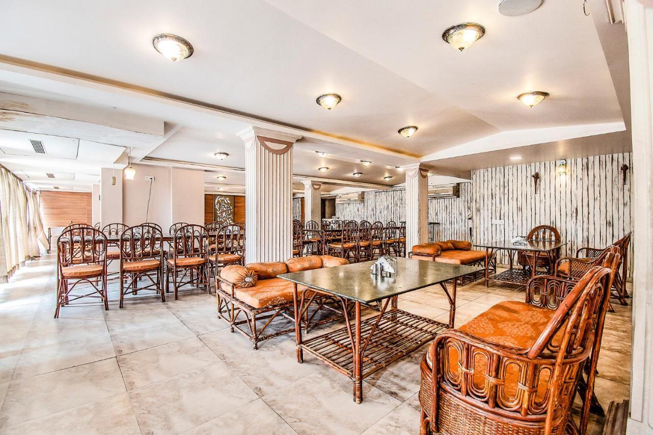 Hotel Maan Residency Satellite Road Amhedabad Dış mekan fotoğraf